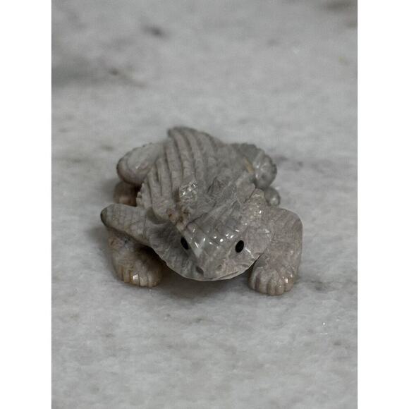 Zuni Fabian Cheama Signed Horned Toad Fetish Stone - Picture 9 of 14